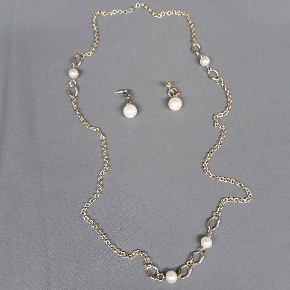 Vintage Necklace & Earrings Set - Picture 2 of 16